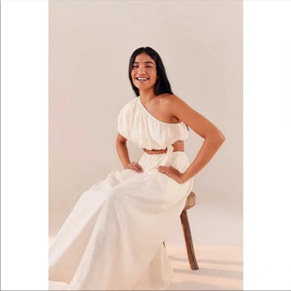 Farm Rio Off-White One Shoulder Dress - Picture 2 of 6